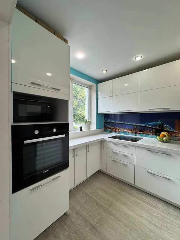 Большая квартира у моря на Русском острове