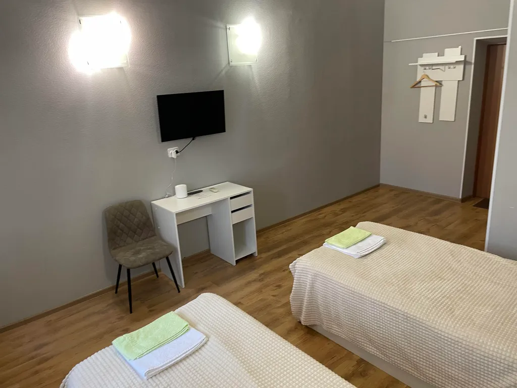 Квартира Двухместный номер 33 Стандарт с двумя отдельными кроватями — аренда посуточно в Чусовой