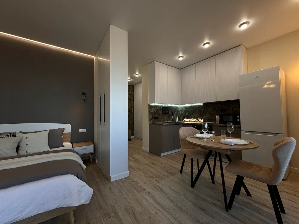 Роскошная квартира у ТРЦ Аура в новом доме