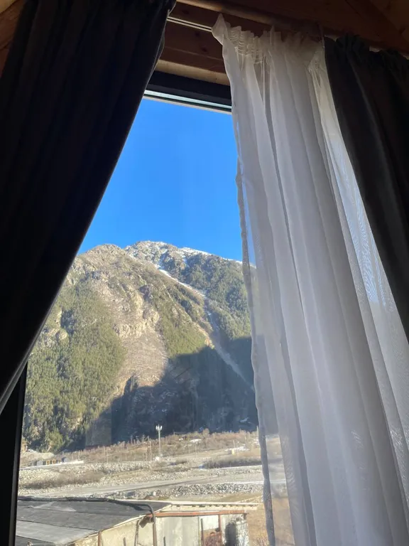 Уютная спальня на мансарде