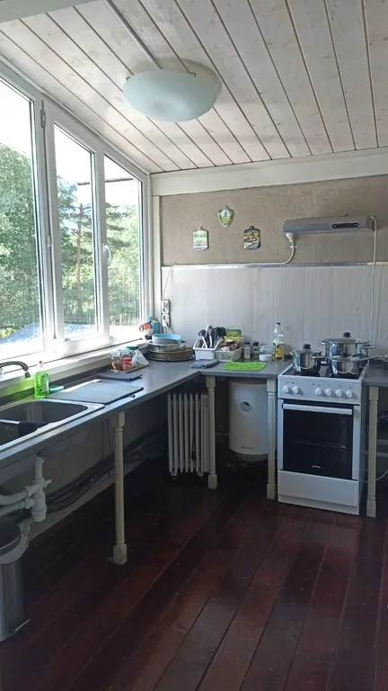 Коттедж Дом у леса, бильярд, баня, бадминтон, баскетбол, свой парк — Липицы