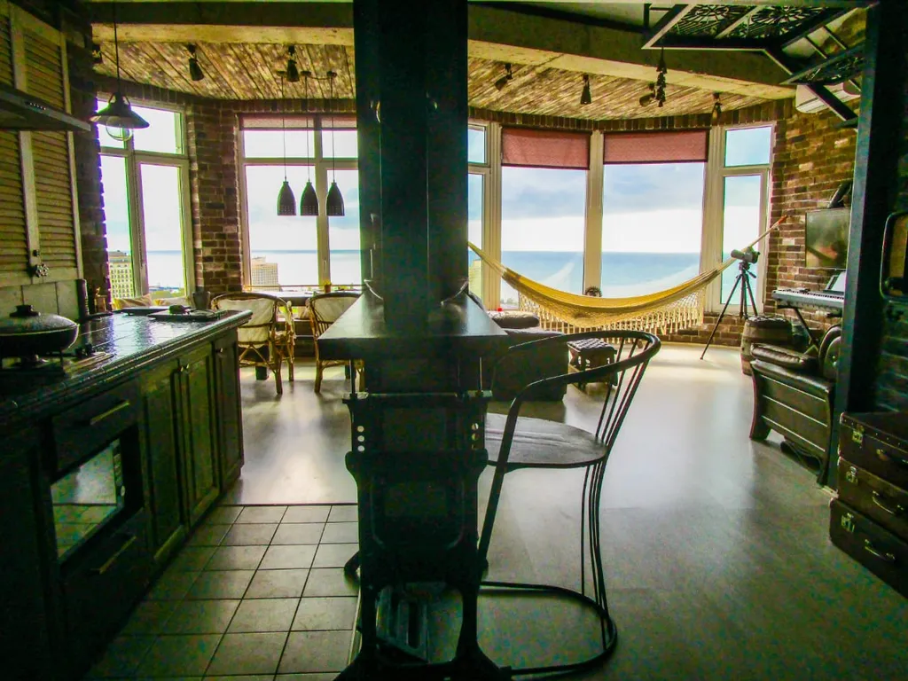 Пентхаус у моря