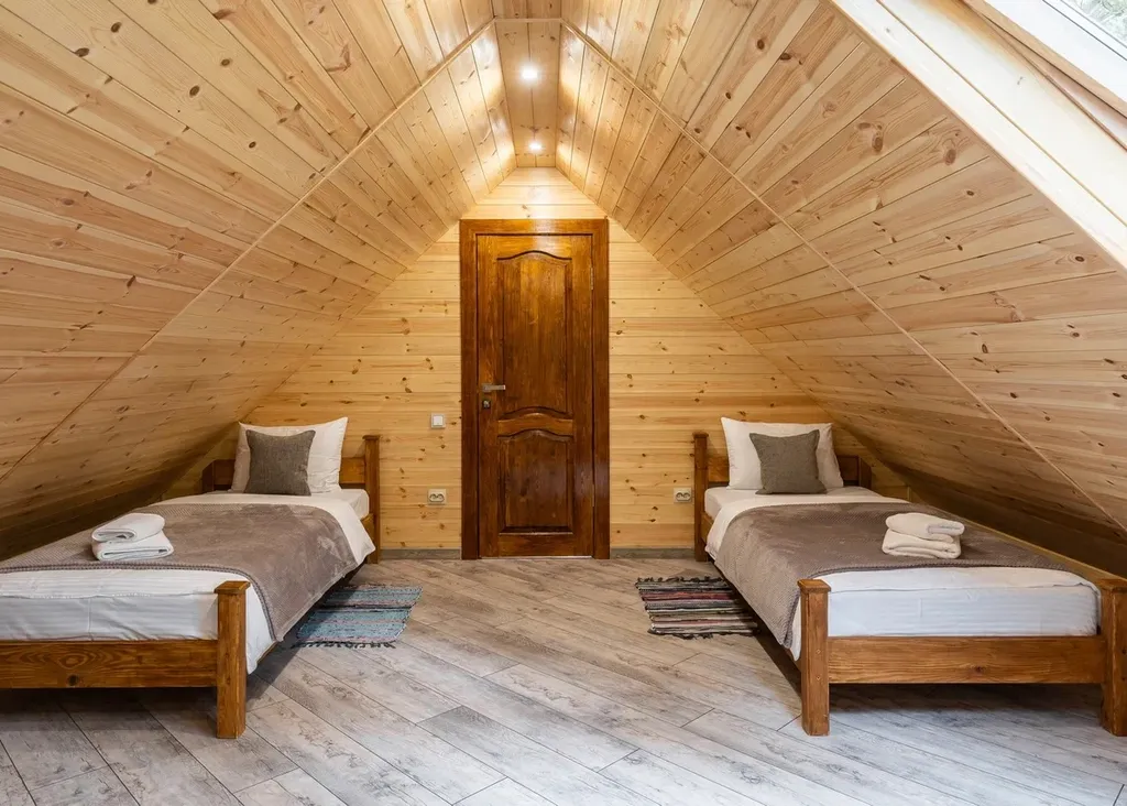 Дом-студия с баней в самом центре Беловежской пущи ( д. Ляцкие)