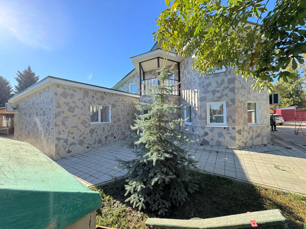 Коттедж Сингапур в коттеджном комплексе