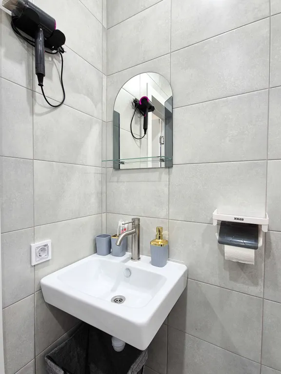 Квартира-студия в Летнем с видом на лес, реку