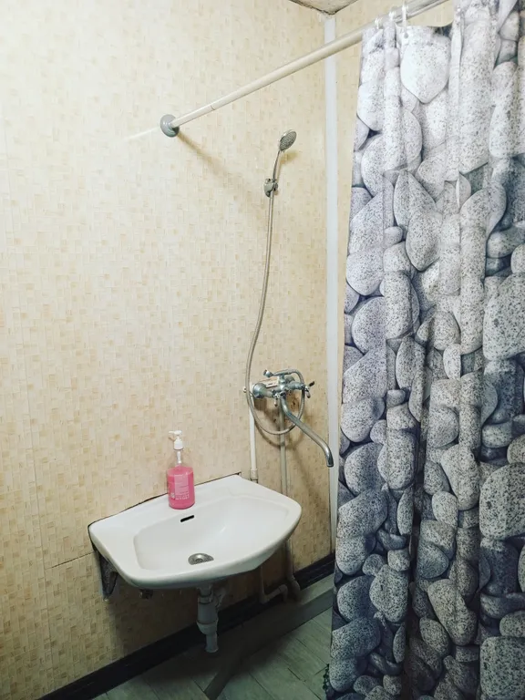 Коттедж Дом на берегу горной реки — Приреченский