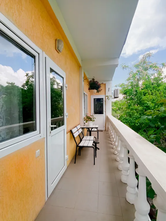 Двухкомнатный номер улучшенный комфорт в античном стиле, 2 этаж