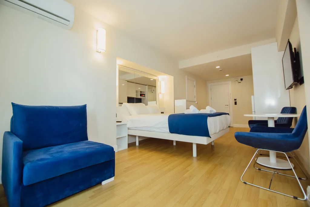 Апартаменты с видом на море первая линия Orbi City