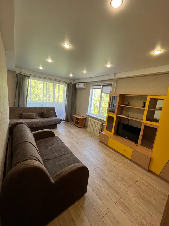 Шикарная квартира в живописном месте — аренда посуточно в Луга