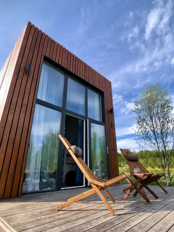 Коттедж Уютный домик с окном в крыше от Дом Шелуха (Sheluha House) — Можайск