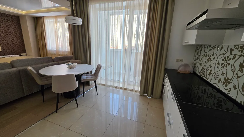 Просторная квартира в ЖК Александровский