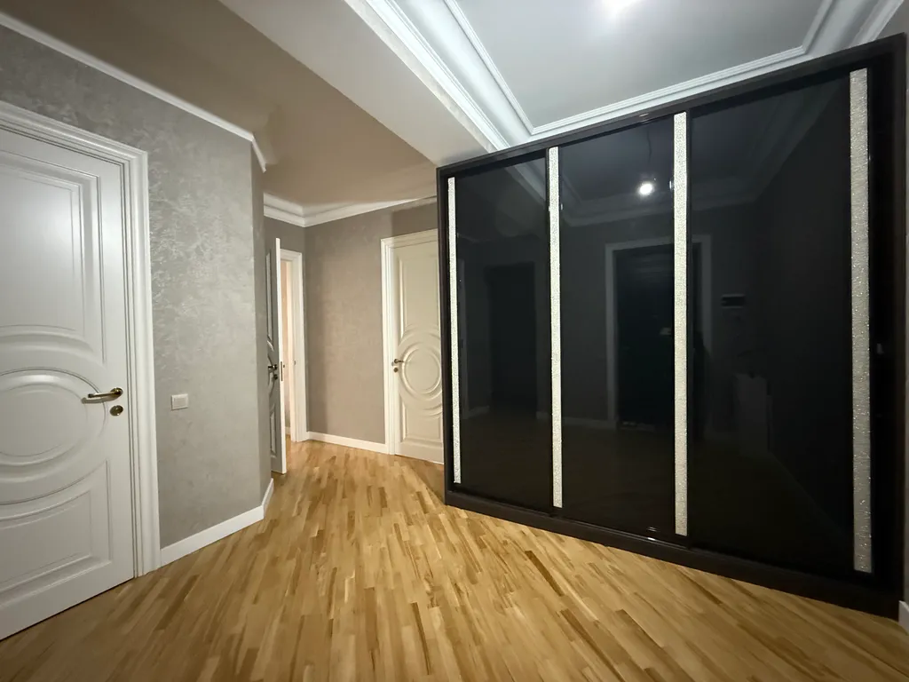 Современная квартира на первой береговой линии