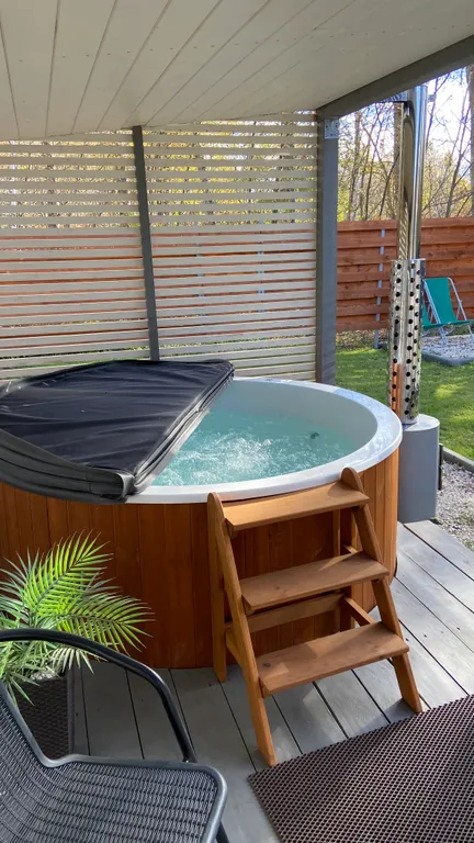 Домик Шалаш Family