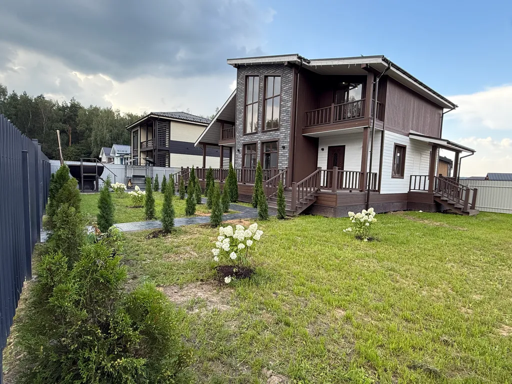 Двухэтажный дом