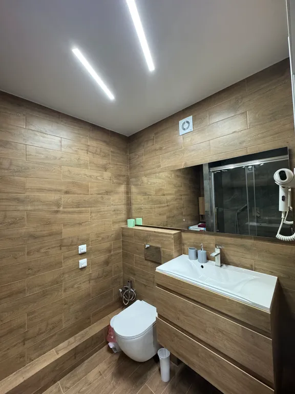 Современная, уютная квартира с дизайнерским ремонтом рядом с морем