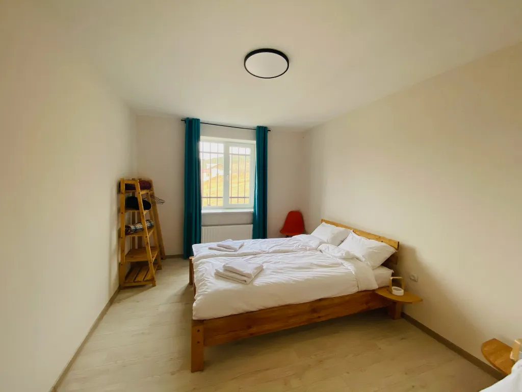 4-комнатный Дом