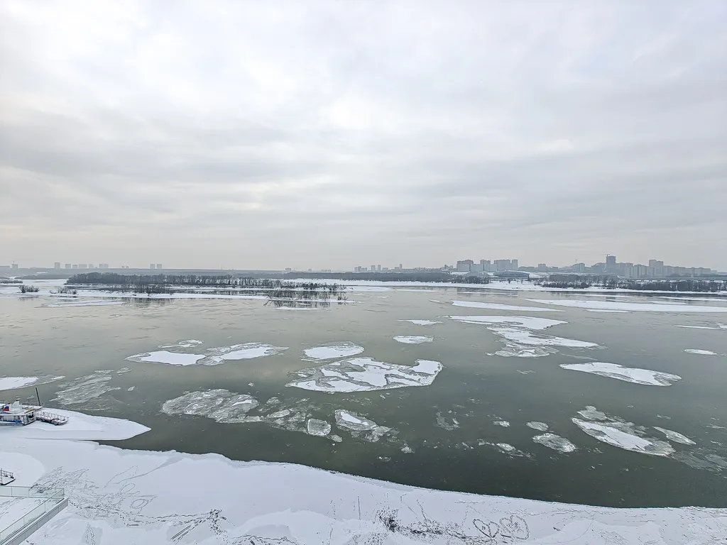 Апартаменты в Апарт Ривер с видом на реку