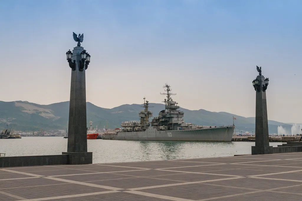 Квартира Квартира 2-комнатная на набережной — Новороссийск
