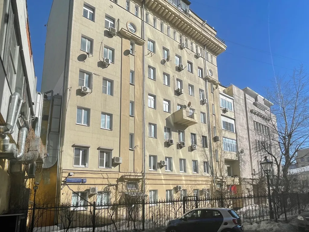 Квартира Уютная квартира в самом центре с красивым видом на Новый Арбат — Москва