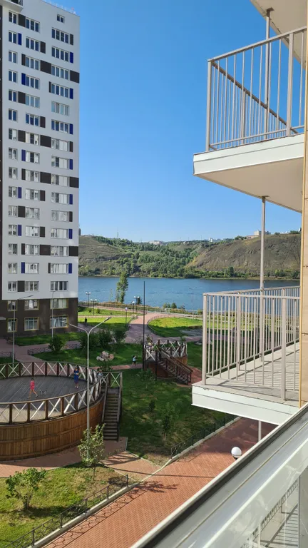 Современная квартира в ЖК Тихие зори на набережной