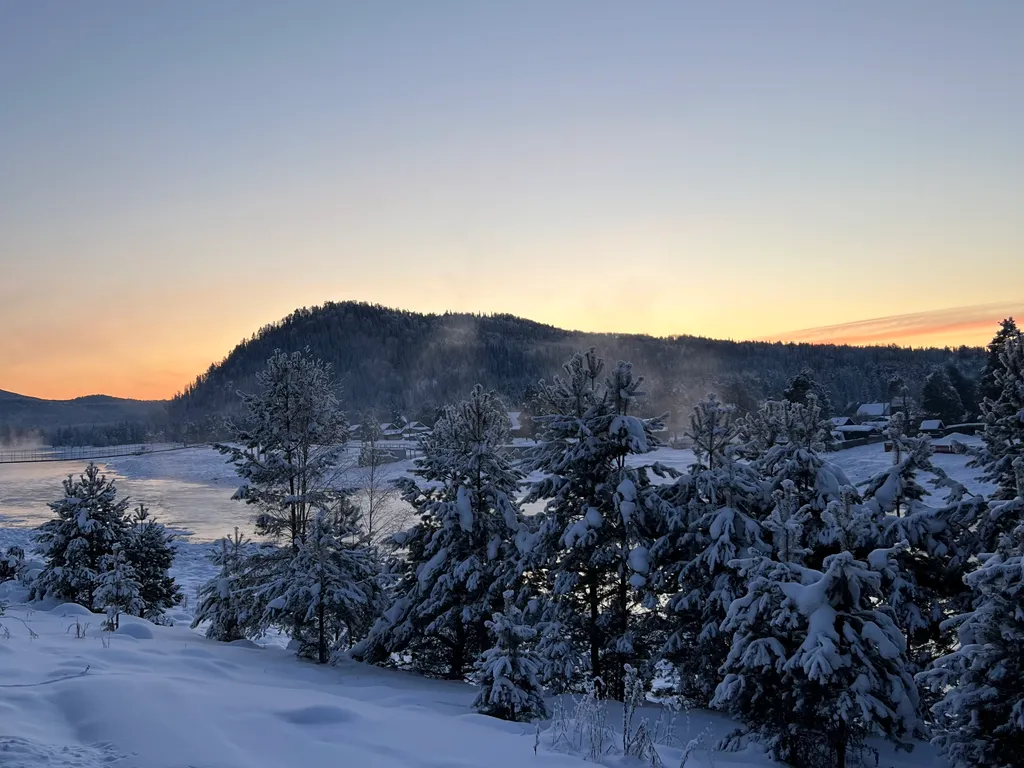 Гостевой дом У Беспаловых с видом на реку Бия