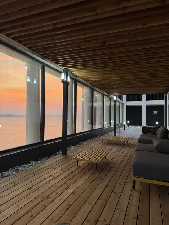 Квартира на берегу моря в новом доме бизнес-класса в 5 минутах от центра — аренда посуточно в Владивосток