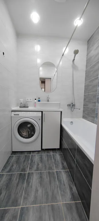 Шикарныe апартаменты с двумя комнатами в центре города