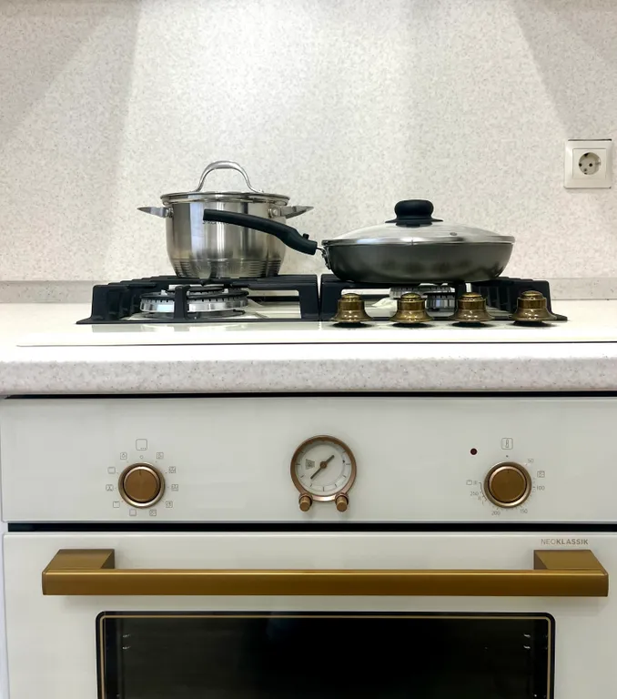 Шикарные апартаменты с белоснежными полотенцами и бельем