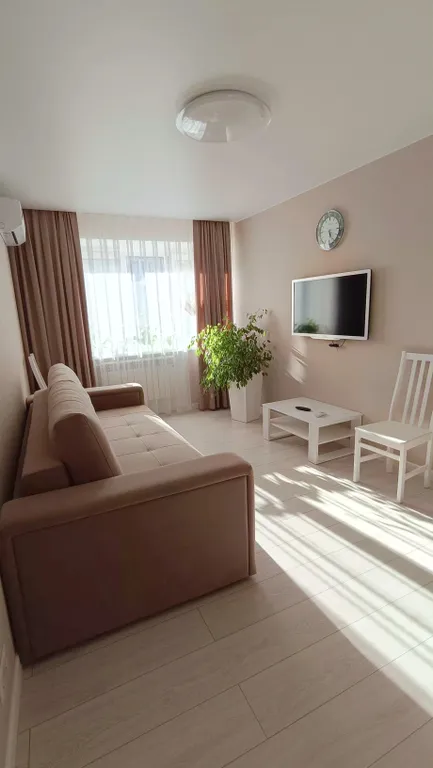 Уютная квартира в центральном районе города — аренда посуточно в Сарапул