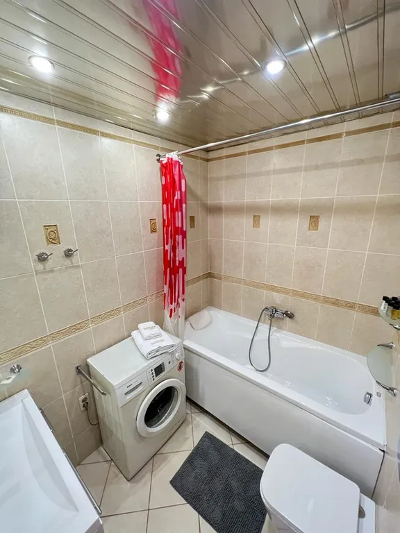 Уникальная трёх комнатная квартира в центре города