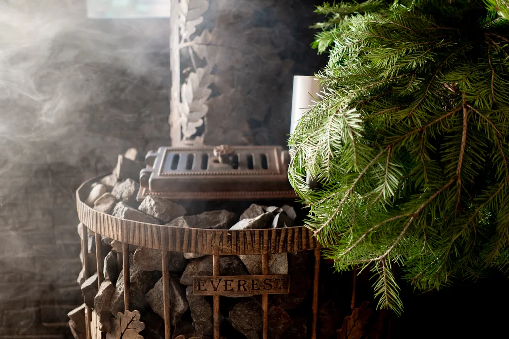 Коттедж Уютный дом с бассейном в лесу — Софрино