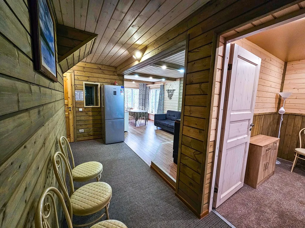 Уютный и просторный коттедж в сосновом бору на берегу озера