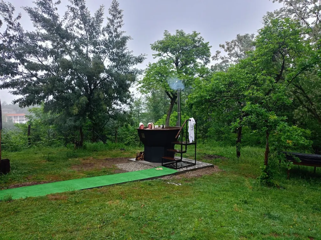 Коттедж Дом- юрта в горах — Сухум