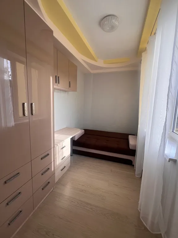 Квартира Квартира с 2 спальнями и балконом — Раздольное