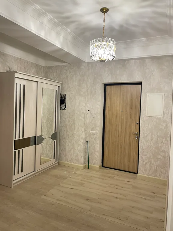 Просторная квартира в центре города , в 300 метрах от моря