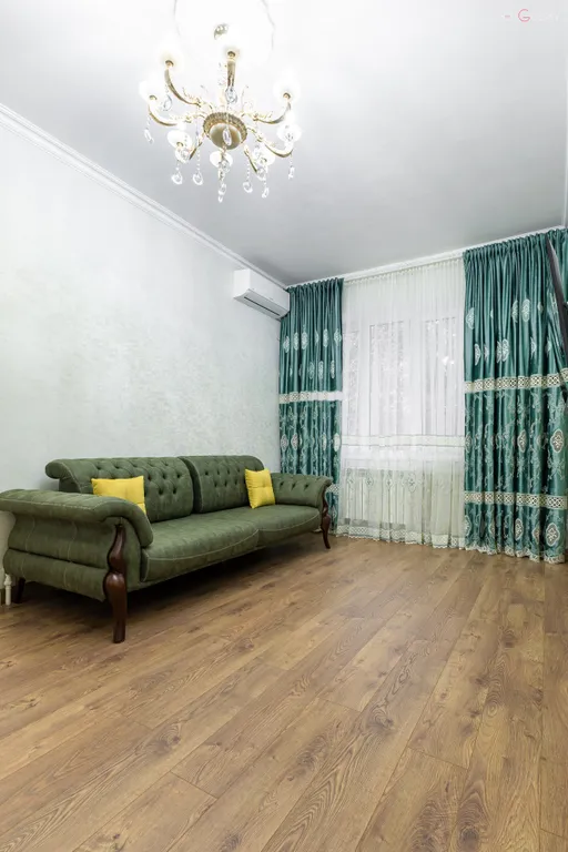 Уютная квартира с видом на липы и сосны