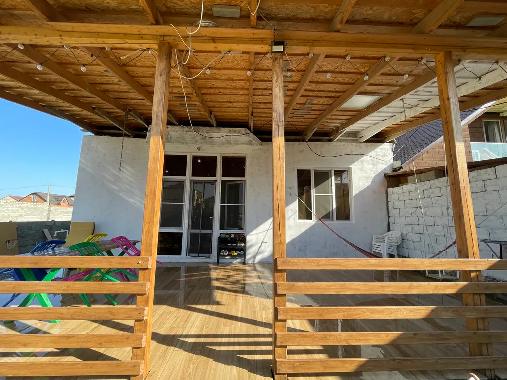 Коттедж Домик с террасой — аренда посуточно в Махачкала