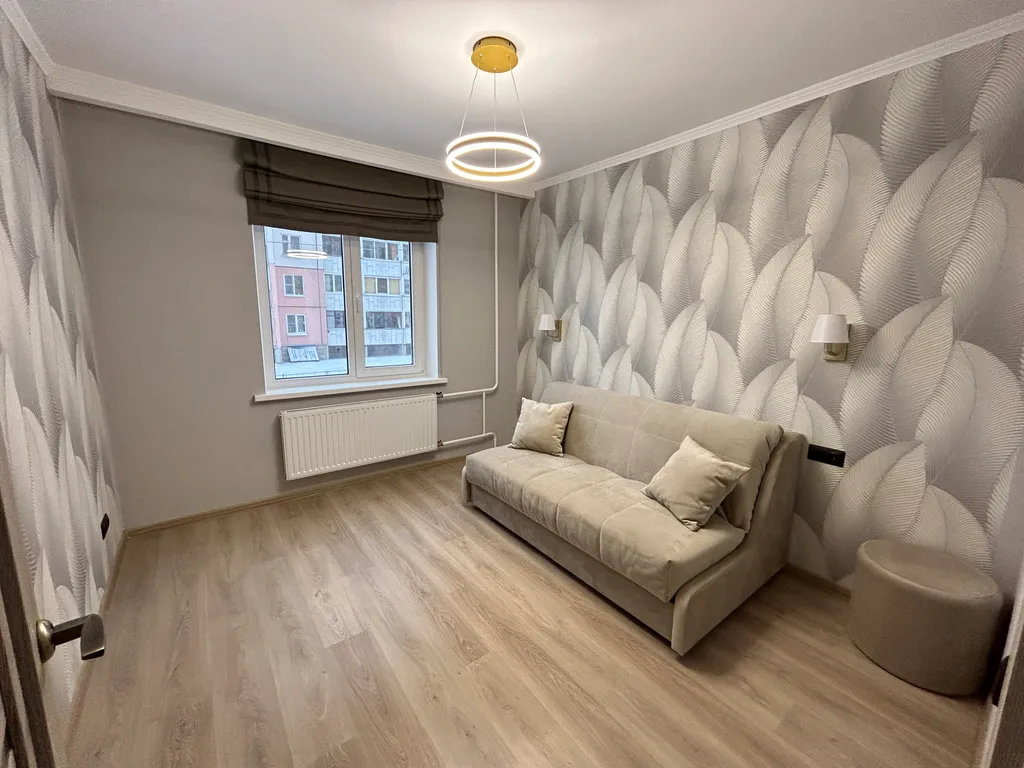 Квартира Новая уютная 4-комнатная квартира — Санкт-Петербург