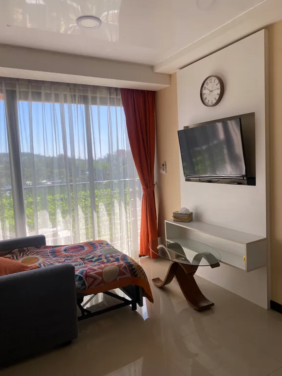 Светлая и комфортная квартира рядом с пляжем