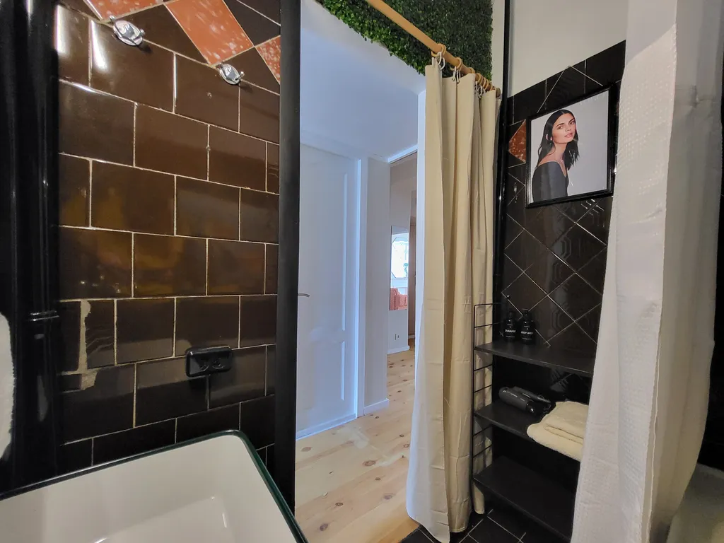 Квартира с видом на реку и горы