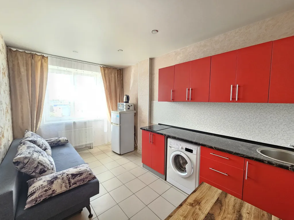 Квартира возле академии МВД