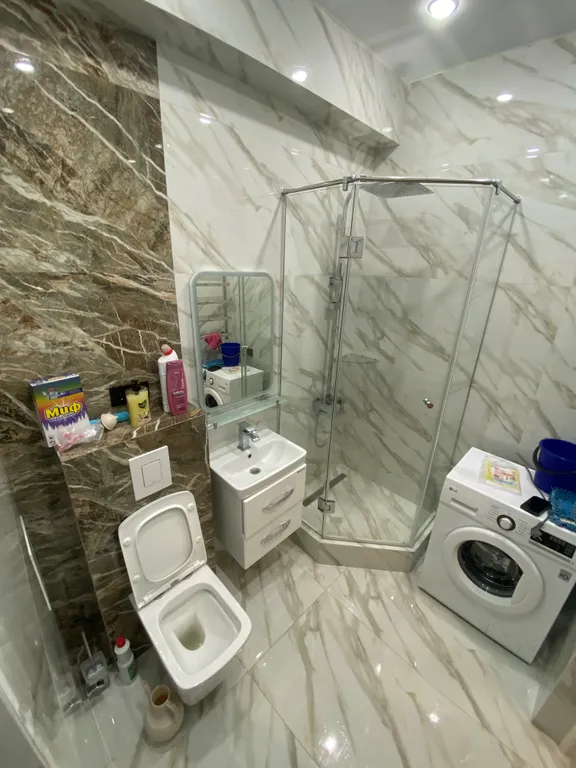 Квартира с хорошим ремонтом в 10 минутах ходьбы от пляжа Лагуна