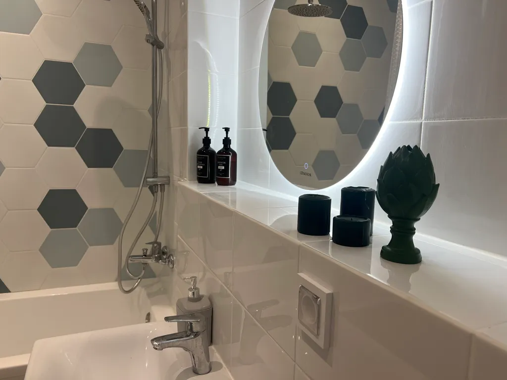 Очень уютная квартира с видом на пруд