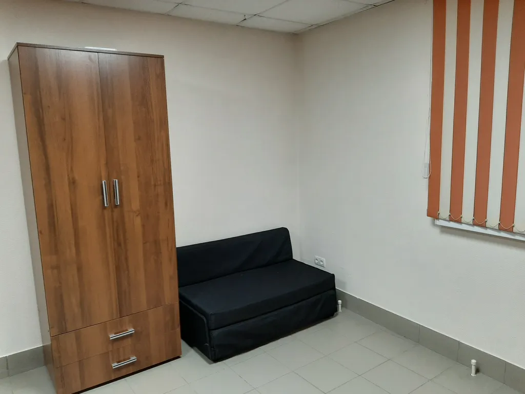 Suite – двухкомнатный номер, с «гостиной» и спальней.