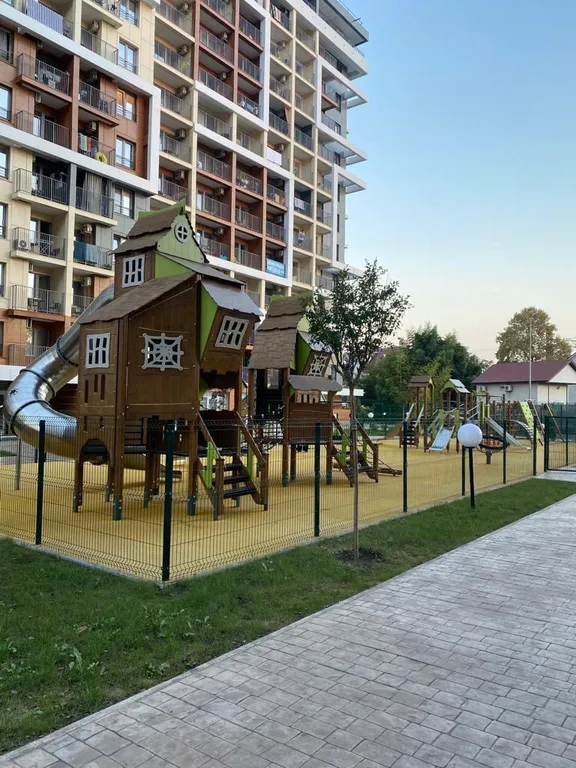 Солнечная квартира на первой береговой