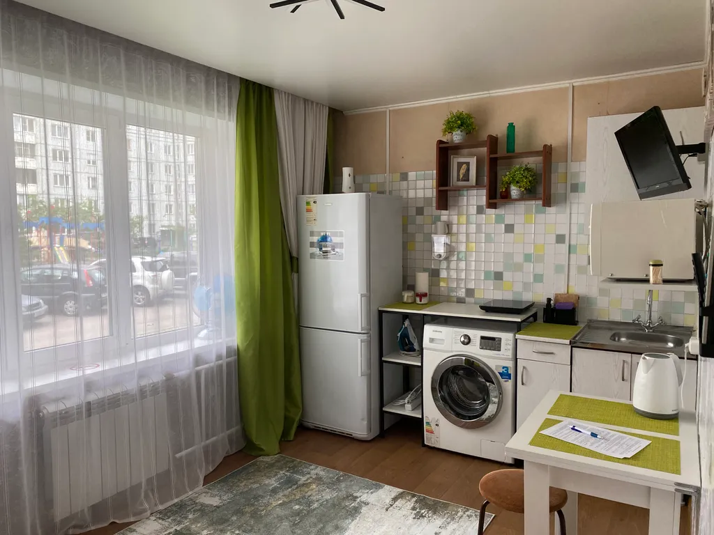 Квартира Уютная студия в тихом районе города — аренда посуточно в Красноярск