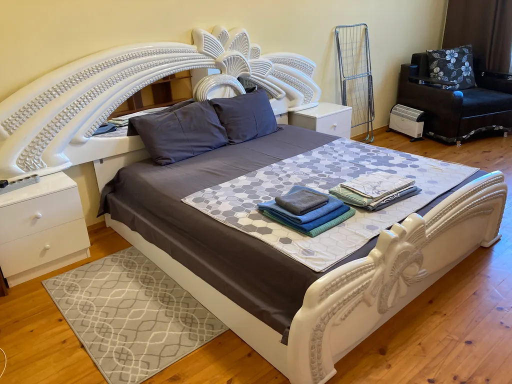 Уютная квартира в центре в новом доме