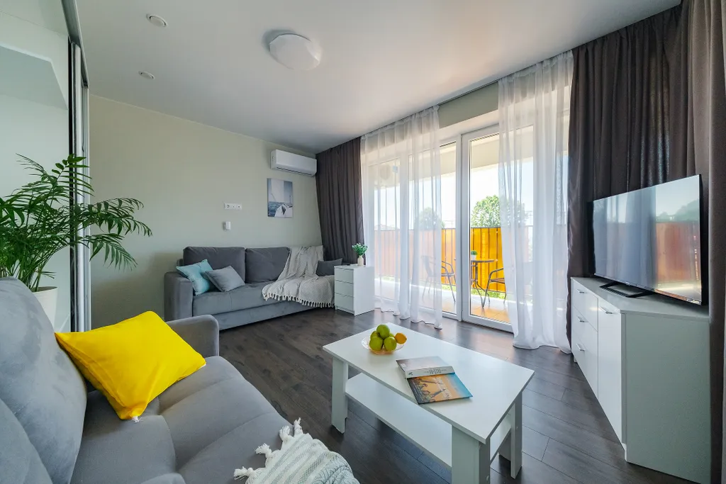 Просторная квартира на берегу моря