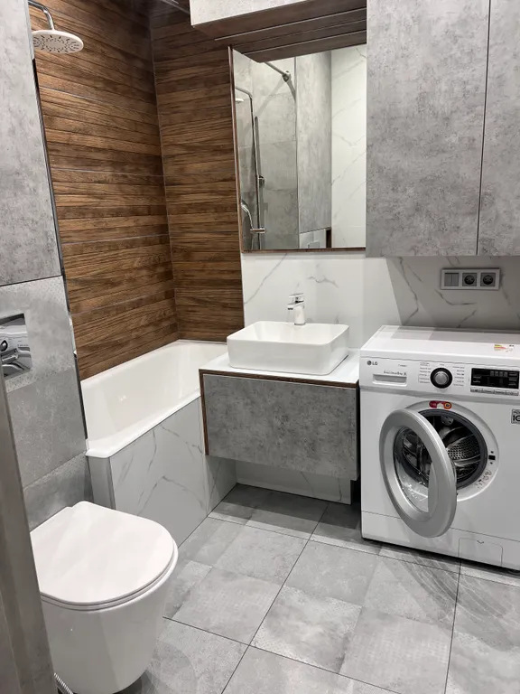 2-комнатная квартира с дизайнерским ремонтом — аренда посуточно в Находка