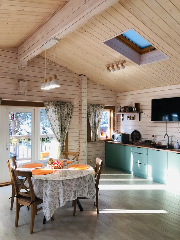 Коттедж Дом в соснах — Василево (Глебовское с/п)